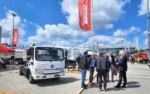 前三季度出口同比大增 北汽集团科技创新加速“走出去”