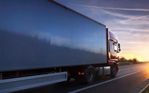 海南服务贸易快速增长，年度服务进出口突破300亿元