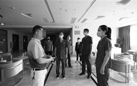 美容公司滥用异议权干扰执行，海口龙华区法院依法处置，收回1000多平方米商铺返还原告