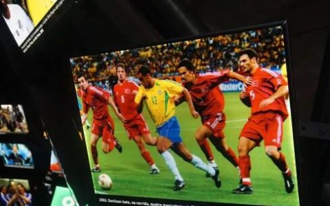 世界杯数智手语解说让听障人士科技观赛、与世界同频共振