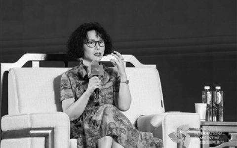 <strong>“睁开眼睛，学会观察”</strong>