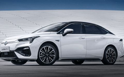 11月A级车：“两逸一秦”激战正酣 自主再进一步