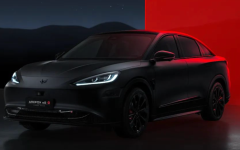 极狐阿尔法S 全新HI版城区NCA率先落地上海，成首款智驾双城量产车