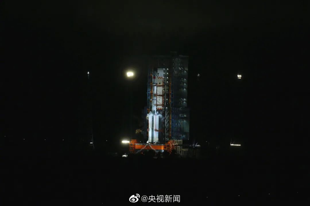 我国在文昌航天发射场成功发射实践二十三号卫星