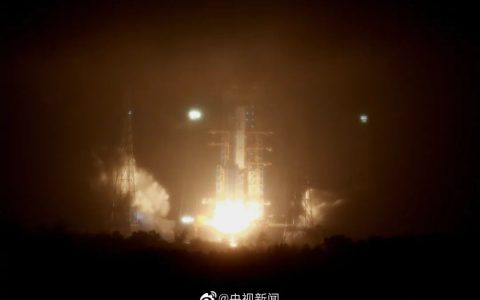 我国在文昌航天发射场成功发射实践二十三号卫星