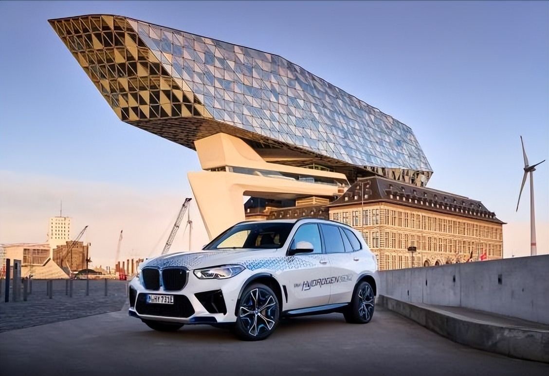 BMW iX5 Hydrogen氢燃料电池车试点车队 将在全球进行车辆展示与试用