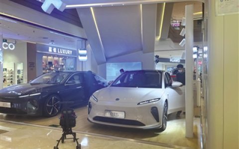 这样试驾安全吗？