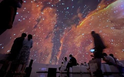 中新网评：数字经济乘风起，高质量发展“新”中有“数”