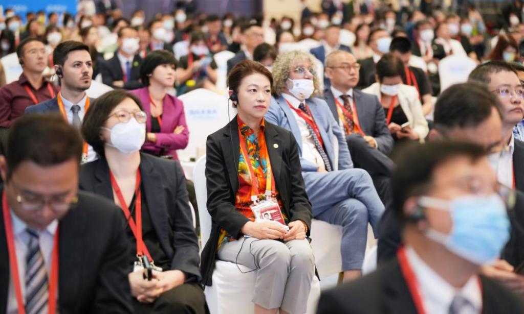 华彬集团深度参展第三届消博会，倡导健康可持续消费文化