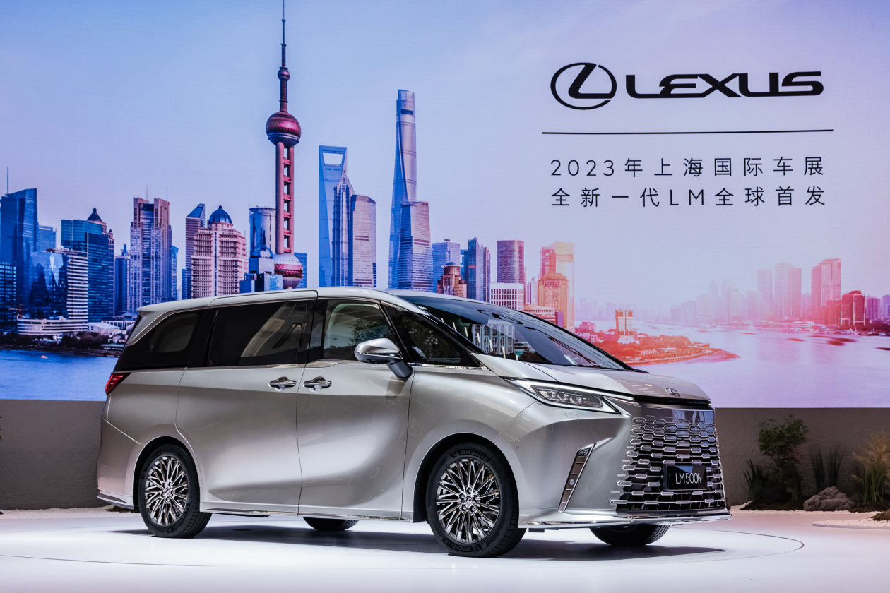 行思流水 匠蕴内藏 LEXUS雷克萨斯旗舰级豪华MPV全新一代LM全球首发