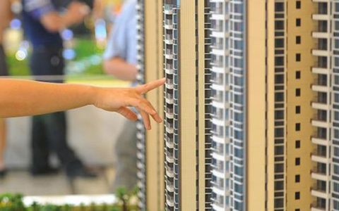 多个地产富豪变卖豪宅还债