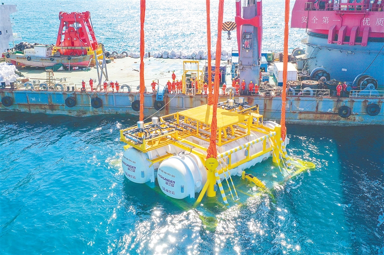 我省以商用海底数据中心建设为契机，挖掘“海洋经济+数字经济”多元业态潜力