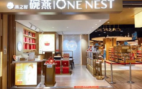 刘嘉玲、赵丽颖代言，小仙女、贵妇们又要吃出一个IPO