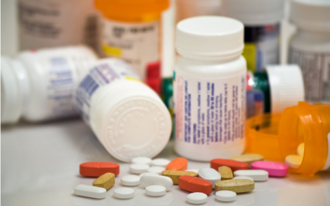 痛风传奇靶点沉浮50年：踩着巨人肩膀前进，才是follow的最终意义