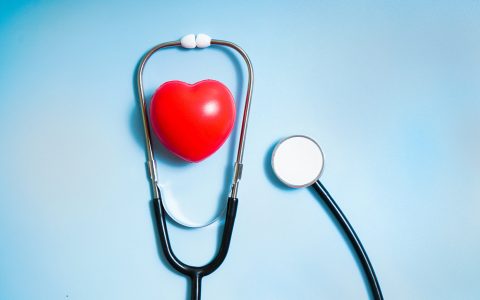 医药反腐新风暴：被退掉的“讲课费”