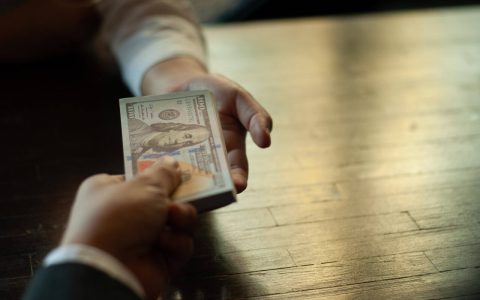 碳纳米管宏观体材料制造商碳垣科技完成中科创星领投的数千万元天使轮融资