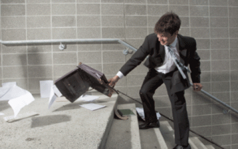 中芯国际再换帅背后：8位高管近两年发生变动，核心战略将生变？