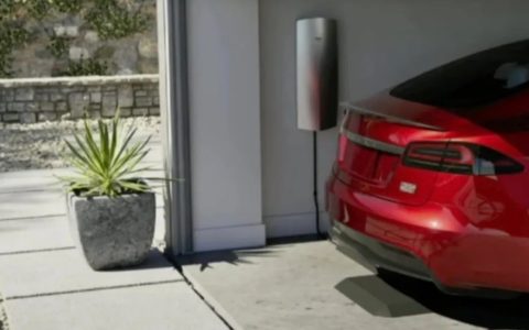 拥抱无线，特斯拉正式收购无线充电初创公司