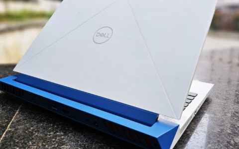 PC市场复苏有望？戴尔第二财季业绩、下季度指引大超预期，盘后一度大涨超10%丨财报见闻