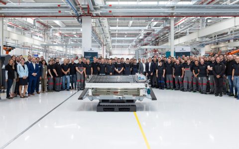 德国汽车供应商Dräxlmaier 在莱比锡开设高压电池组装厂