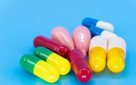 当“十亿美元分子全退”，国产创新药出海的故事讲到哪了？