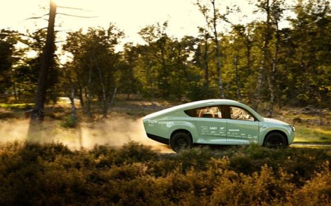 拥抱可持续，埃因霍温工业大学推出太阳能越野车Stella Terra