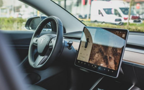 特斯拉机器人end-to-end方案初现，有望复制FSD成功路径