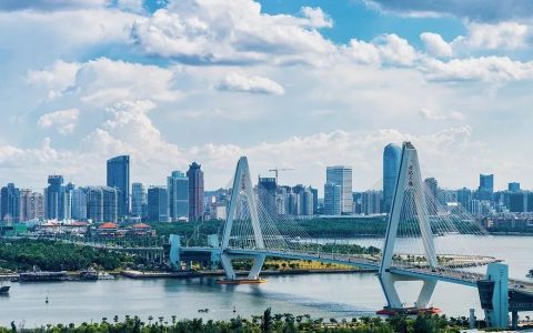 海南省2023-2025年鼓励新能源汽车推广应用若干措施及政策解读