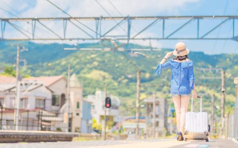 地狱级出游难度的黄金周，劝退了多少人？