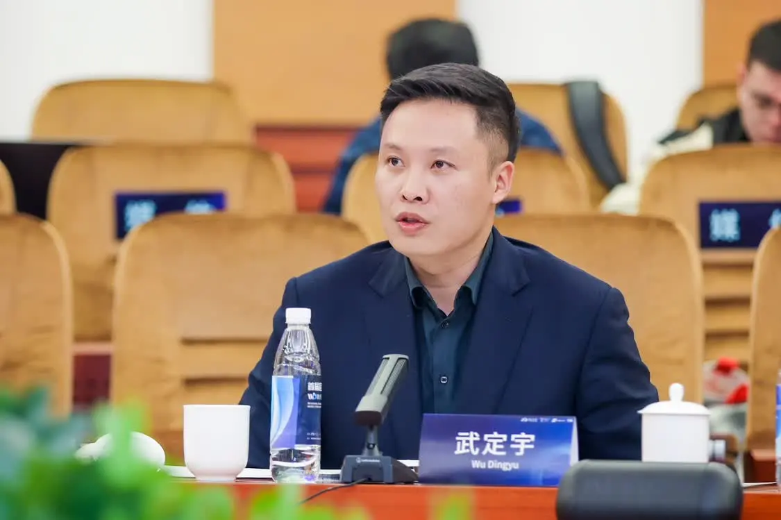 中国传媒大学广告学院副院长武定宇