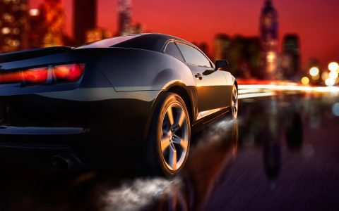 新势力缩减直营，传统车企经销商重回“牌桌”