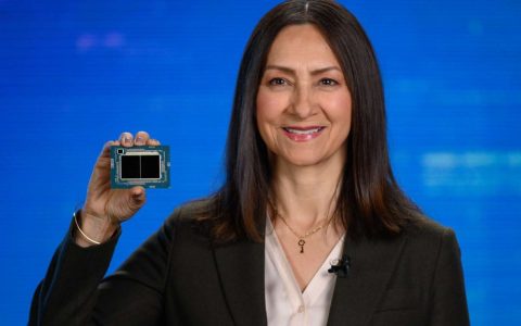 英伟达劲敌来了！英特尔预告Gaudi 3将超越H100，发布新一代AI数据中心和PC芯片