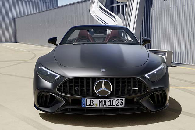 特色新车:奔驰-AMG SL 63 SE PERFORMANCE 插电式混合动力车