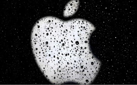 一周三利空！连遭降级后，苹果又面临反垄断诉讼威胁