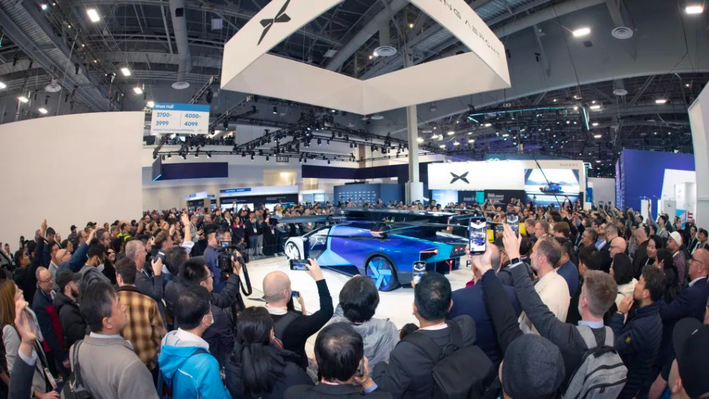 全面盘点CES2024，奔驰宝马极氪小鹏卷什么？