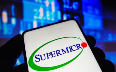 AI热潮大赢家超微一年涨超500%，创始人晋升亿万富豪