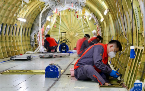 直播自贸港｜海南迎来波音737NG飞机“客改货”业务