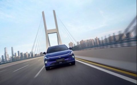 家充桩、舒享套装全部免费送 极越01推出4月购车优惠