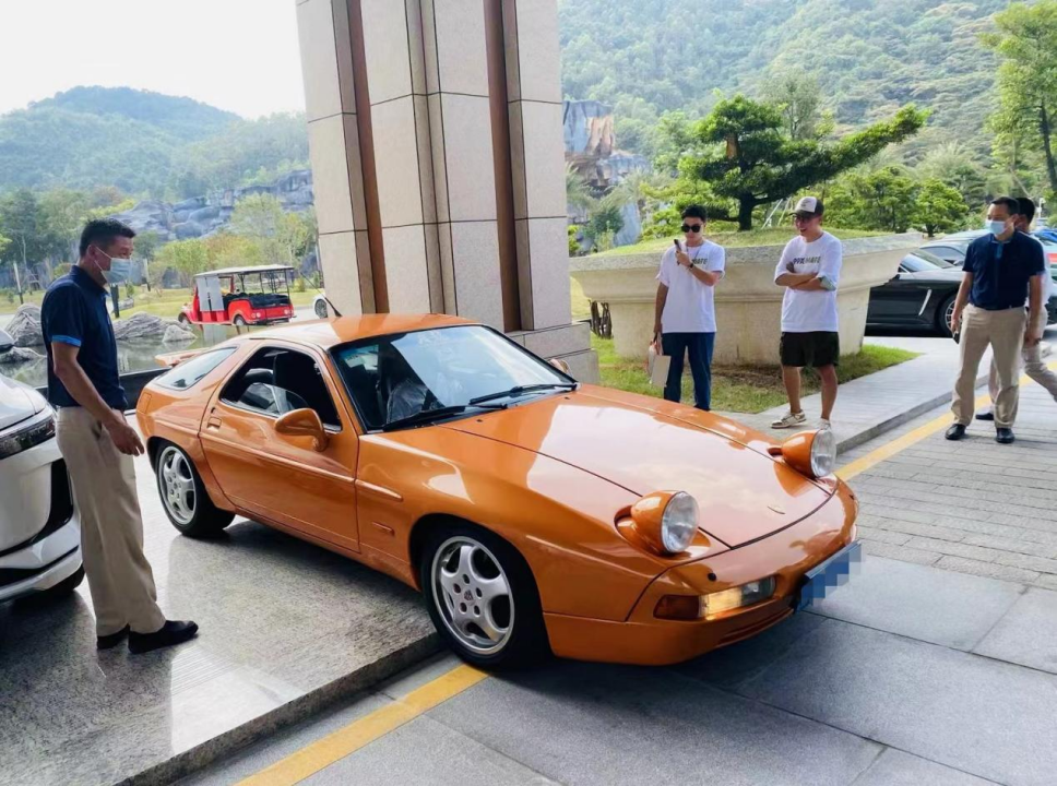 跟着情怀车游海南！第四届消博会国际典藏汽车海南荣耀之旅即将发车