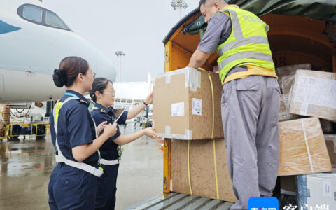 海南自贸港首票空港口岸“机坪直提”新模式业务落地