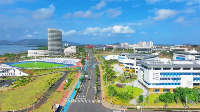 @高考生，不出国门即可留学，海南给你多一种选择