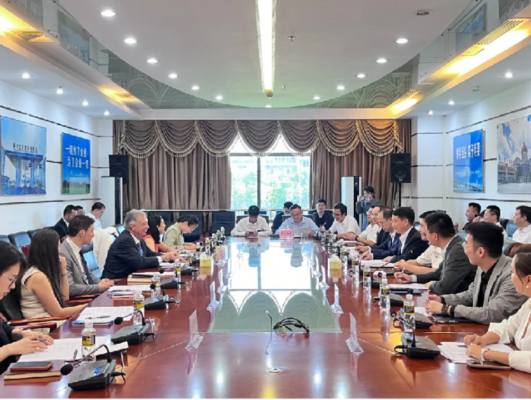 乌拉圭国家肉类协会与海口市进口肉类加工协会签署合作备忘录