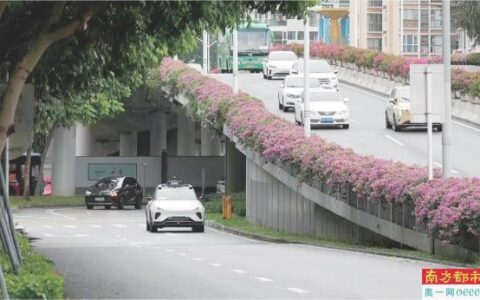 武汉萝卜快跑涨价，基本与网约车持平？我们测了一下