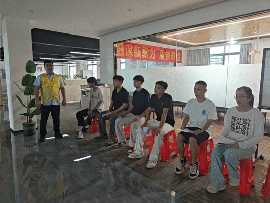 琼海大路就业驿站精准对接 护航企业用工与民生就业