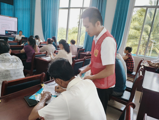 海南就业驿站保亭六弓站“送岗上门”助力高质量就业