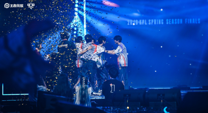 上万名观众齐聚五源河体育馆，海口见证新王加冕——KSG力克劲敌夺2026年KPL春季赛冠军